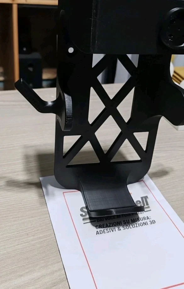 Supporto espositivo per attrezzatura da bici - stampa 3D Plastica Dura - immagine 4