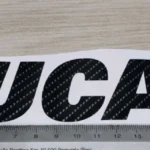adesivi Moto - 2 adesivi DUCATI effetto carbonio Stickers DUCATI 20x4cm